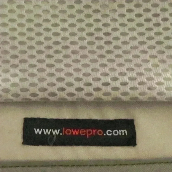 Loweprow compact camera bag hunter green - Picture 4 of 7